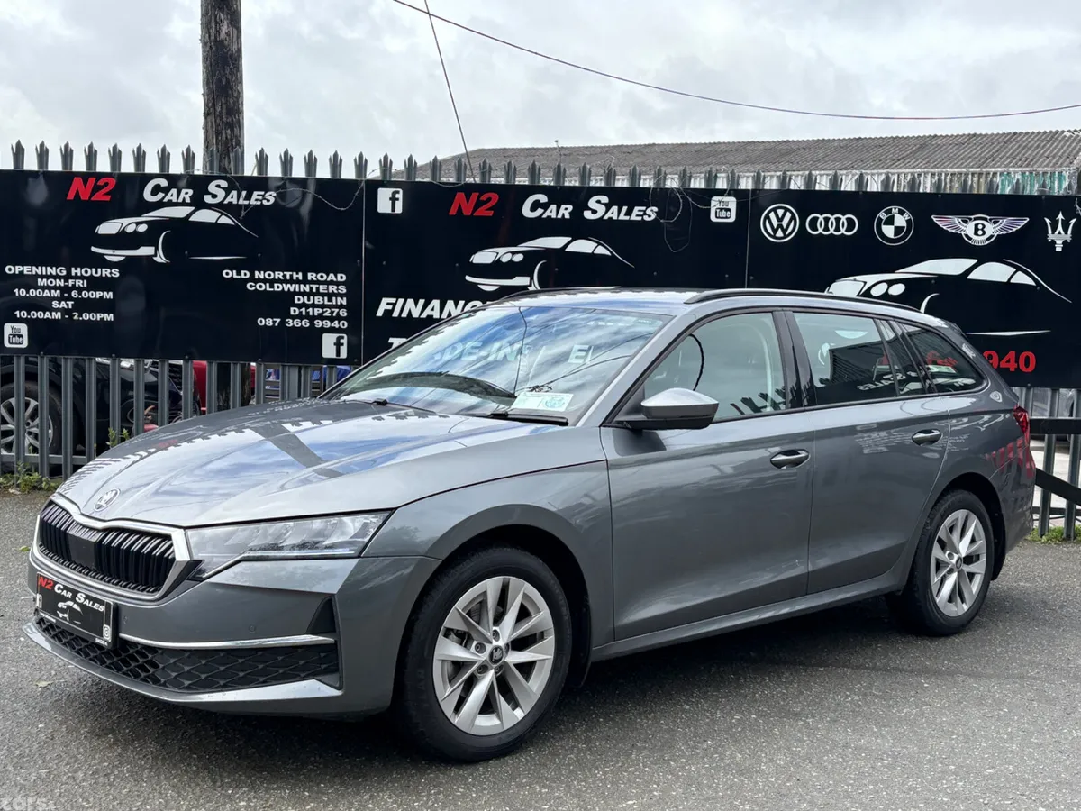 Skoda Octavia Estate, Diesel, 2025, Grey