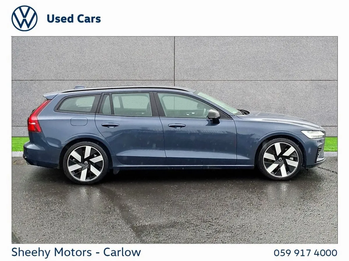 Volvo V60 Estate, Petrol Hybrid, 2025, Blue