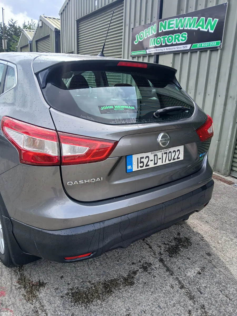 Nissan Qashqai SUV, Diesel, 2015, Grey