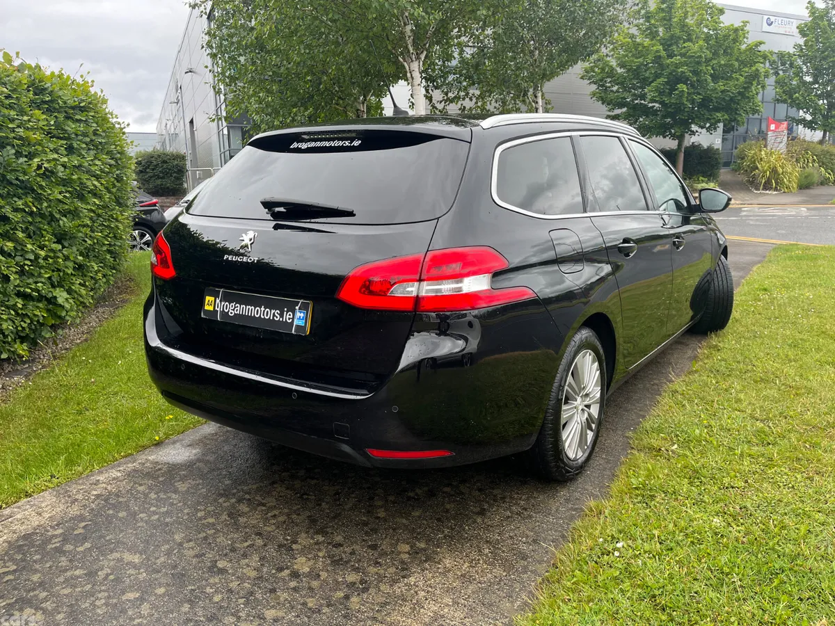 Peugeot 308 Estate, Diesel, 2021, Black