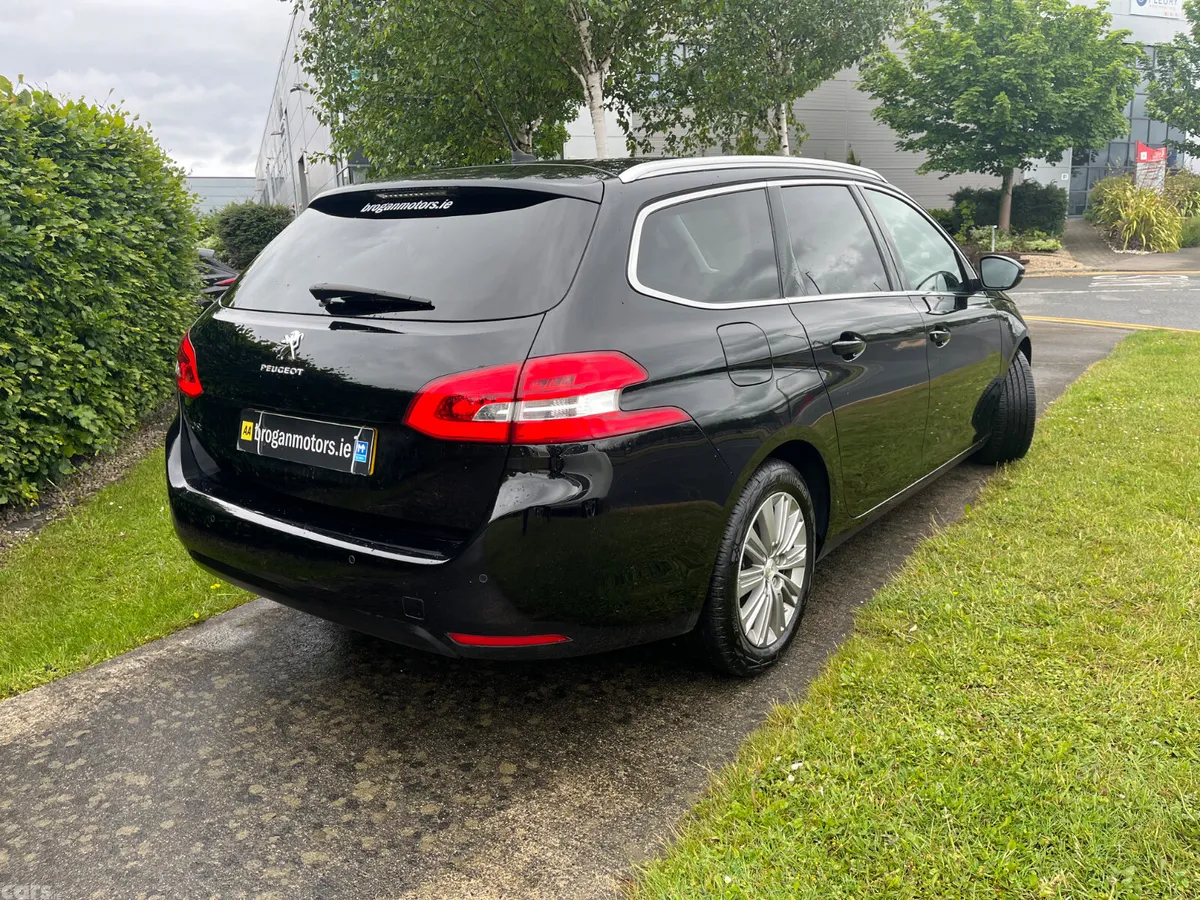 Peugeot 308 Estate, Diesel, 2021, Black