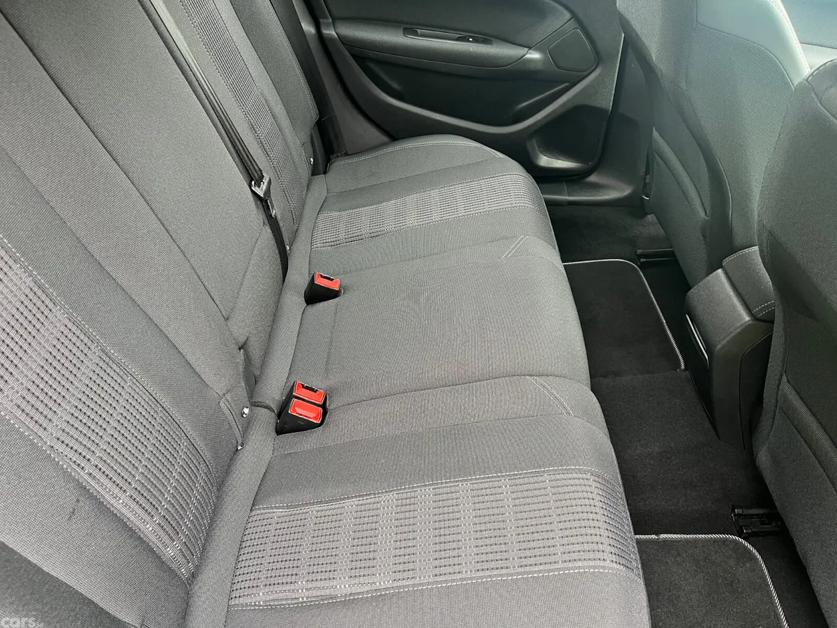 Peugeot 308 Estate, Diesel, 2021, Black