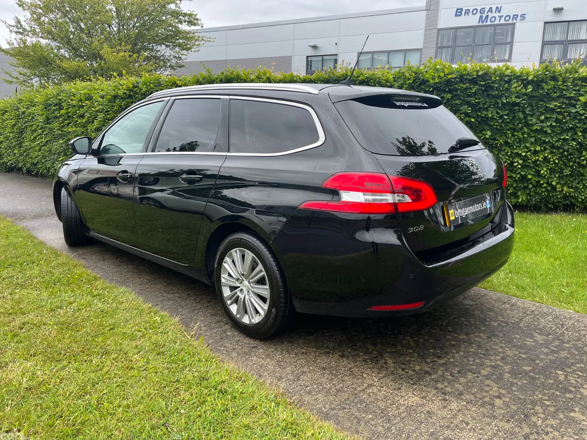 Peugeot 308 Estate, Diesel, 2021, Black