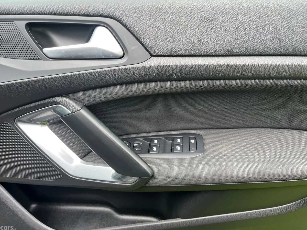 Peugeot 308 Estate, Diesel, 2021, Black