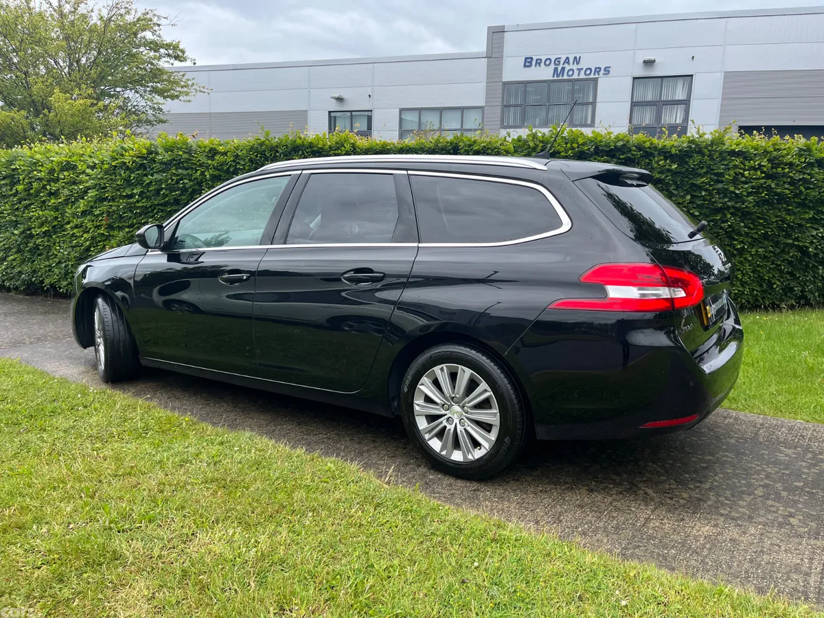Peugeot 308 Estate, Diesel, 2021, Black