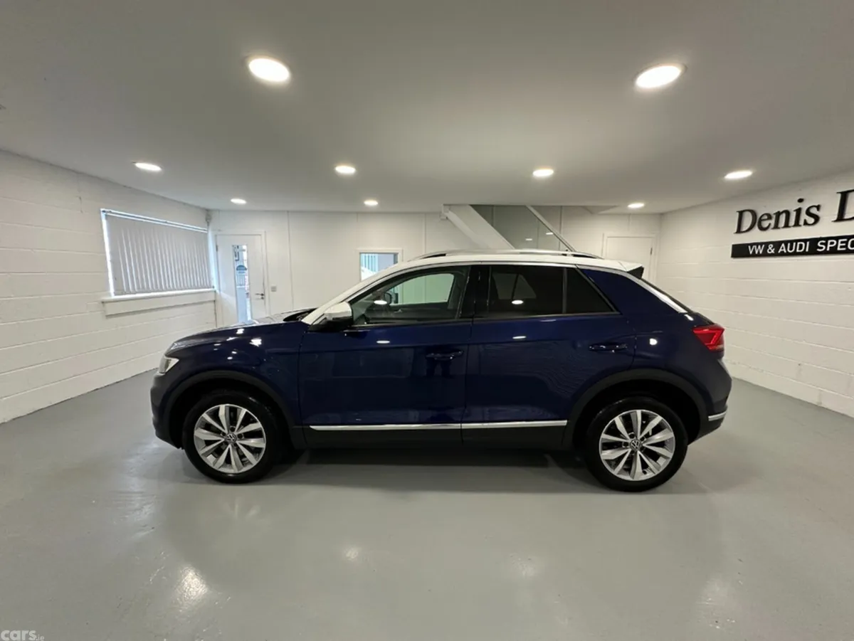 Volkswagen T-Roc SUV, Diesel, 2020, Blue