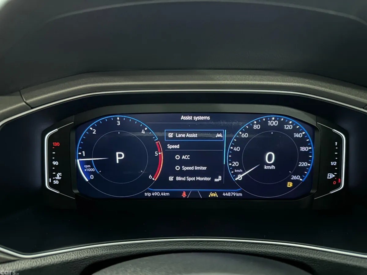 Volkswagen T-Roc SUV, Diesel, 2020, Blue