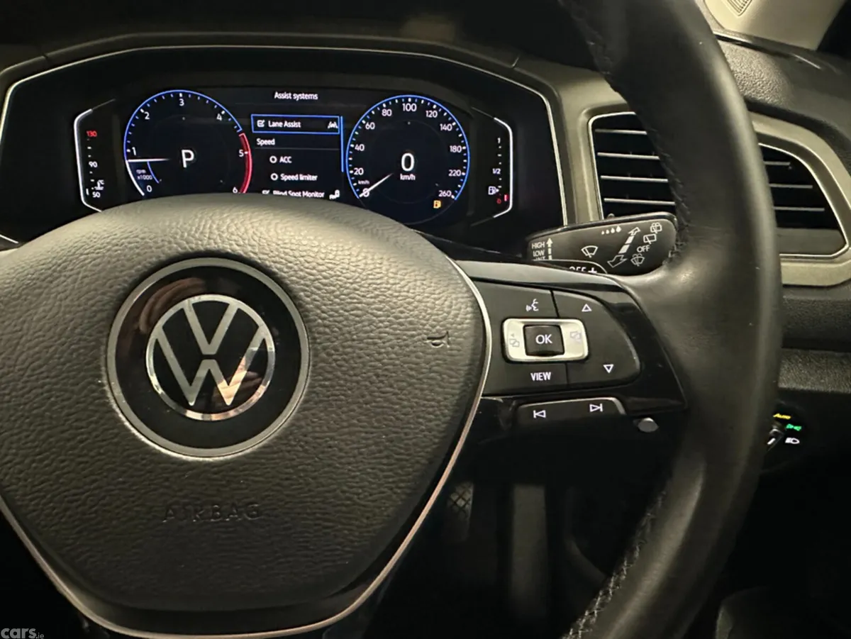 Volkswagen T-Roc SUV, Diesel, 2020, Blue