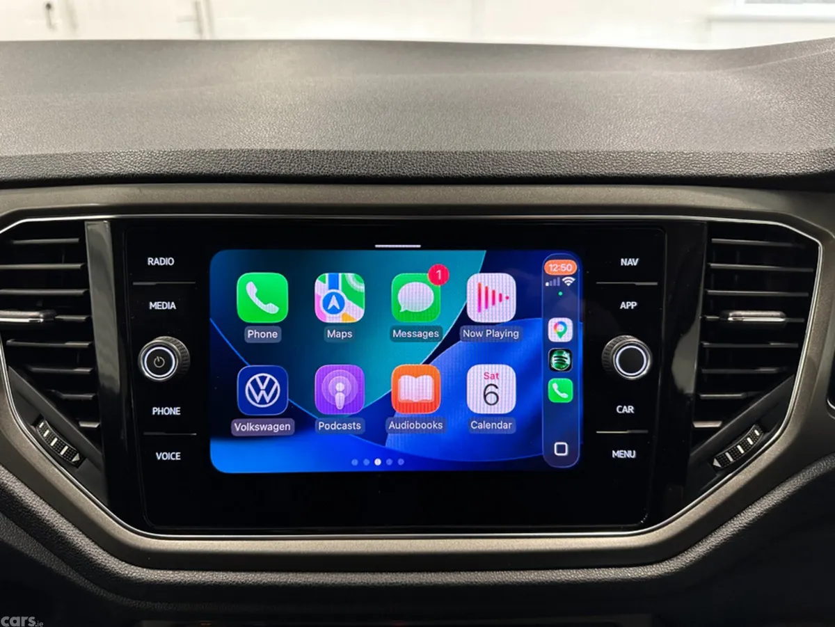 Volkswagen T-Roc SUV, Diesel, 2020, Blue