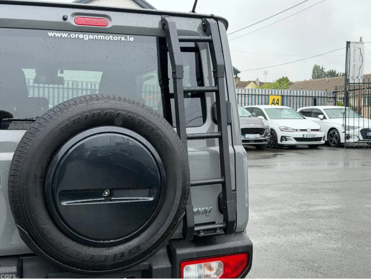 Suzuki Jimny MPV, Petrol, 2023, Grey