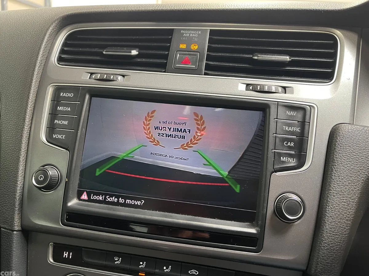 Volkswagen Golf Hatchback, Petrol, 2015, Silver