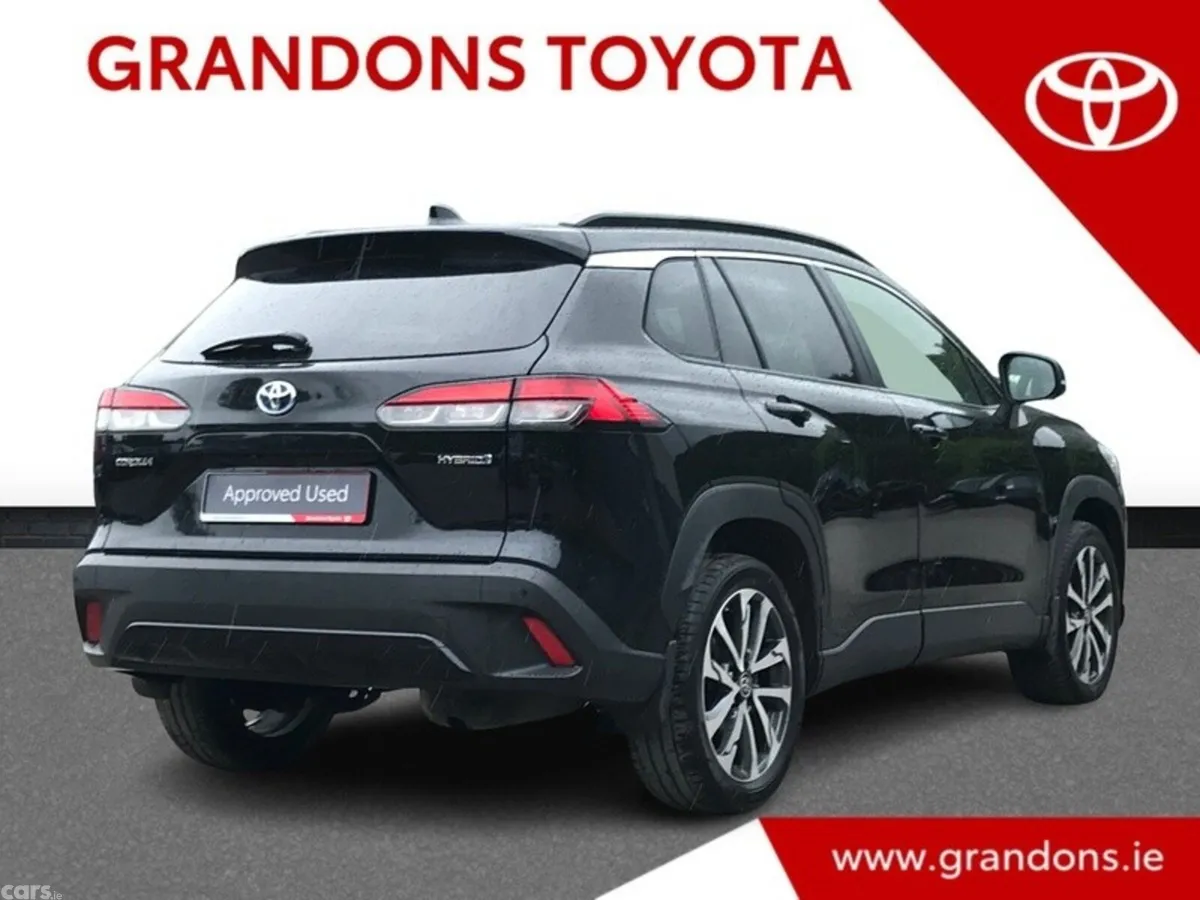 Toyota Corolla Cross Hatchback, Petrol Hybrid, 2024, Black