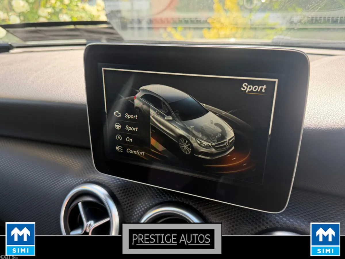 Mercedes-Benz A-Class Hatchback, Petrol, 2017, White