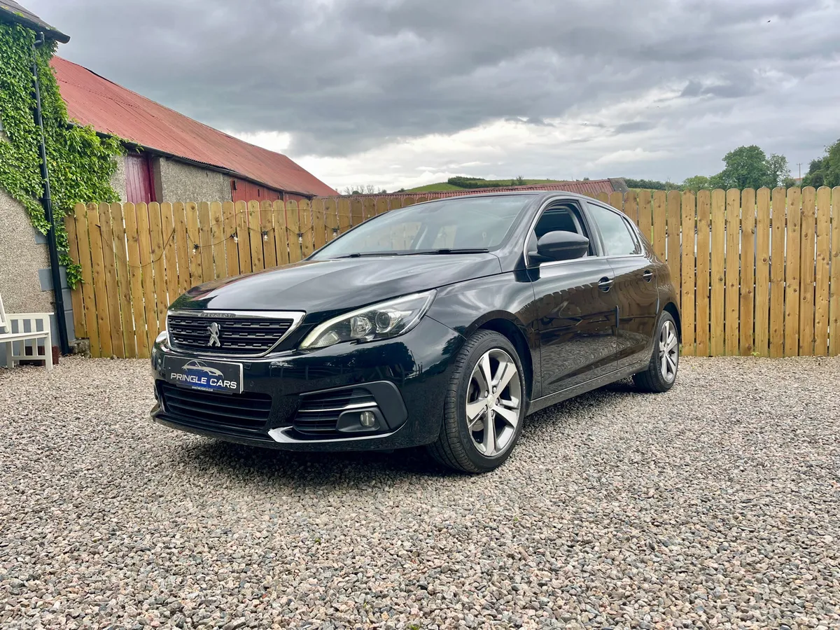 Peugeot 308 Hatchback, Petrol, 2019, Black