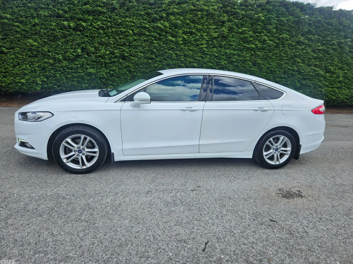 Ford Mondeo Hatchback, Diesel, 2018, White