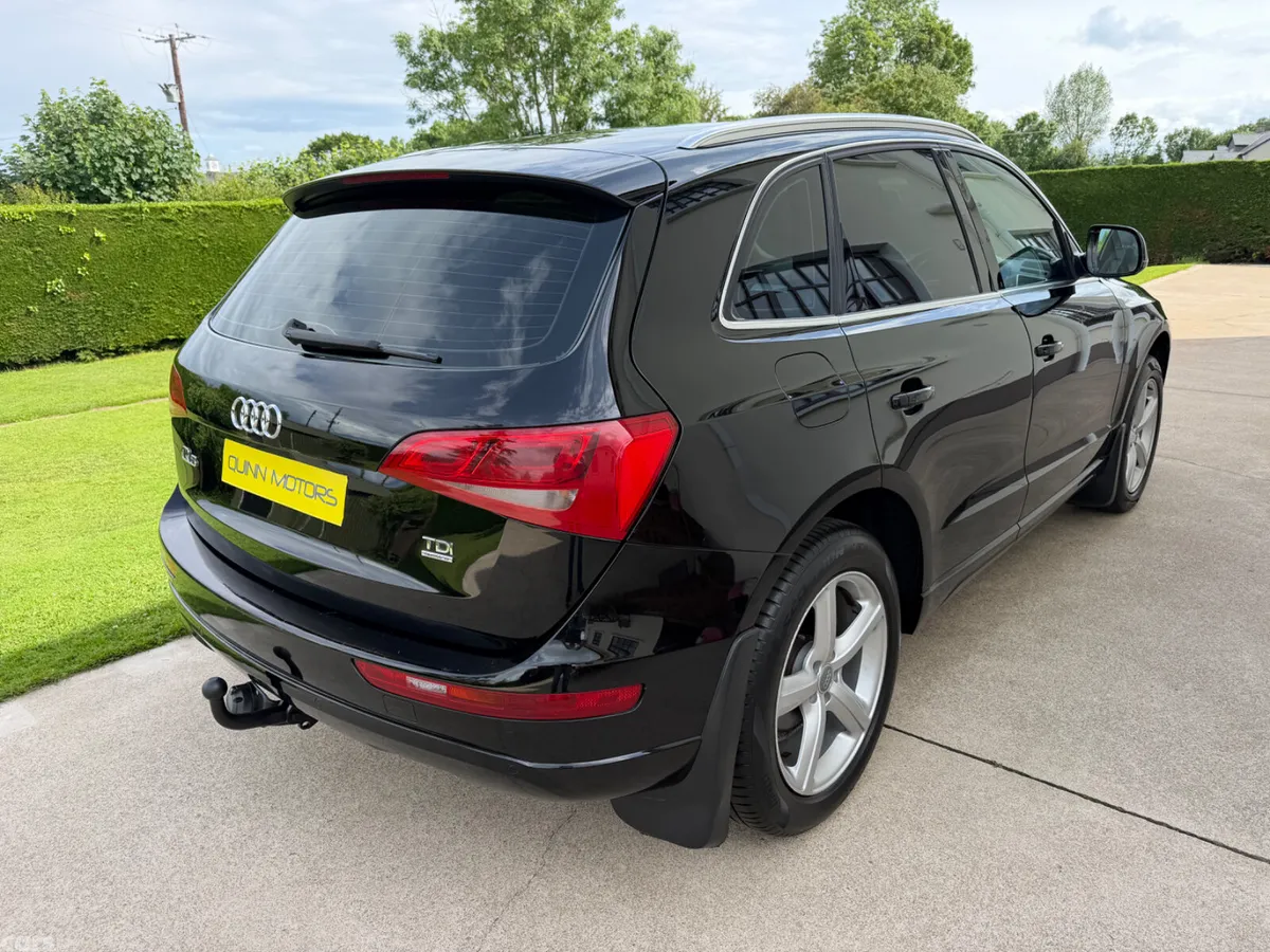 Audi Q5 SUV, Diesel, 2011, Black