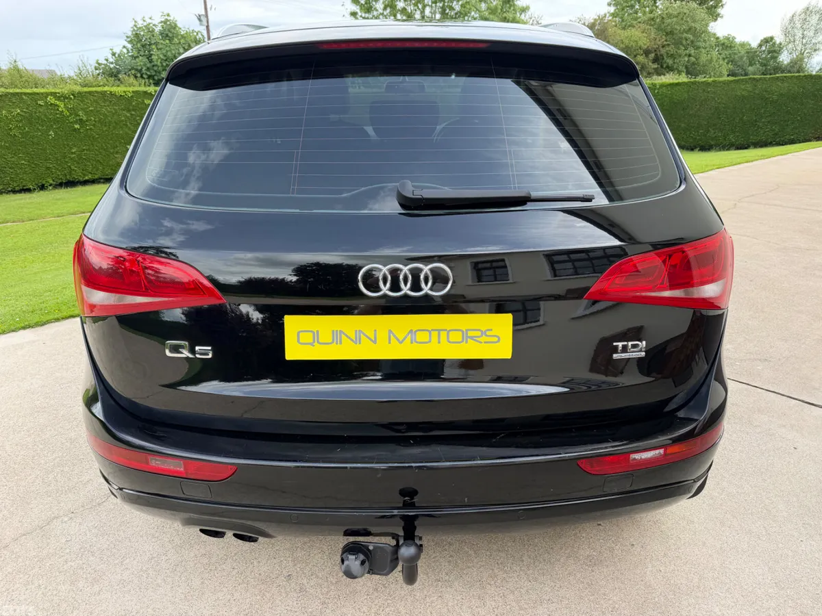 Audi Q5 SUV, Diesel, 2011, Black