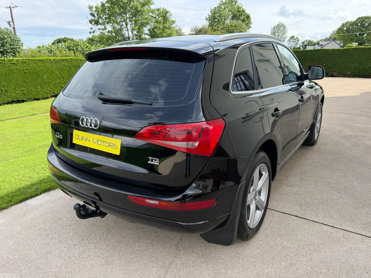 Audi Q5 SUV, Diesel, 2011, Black