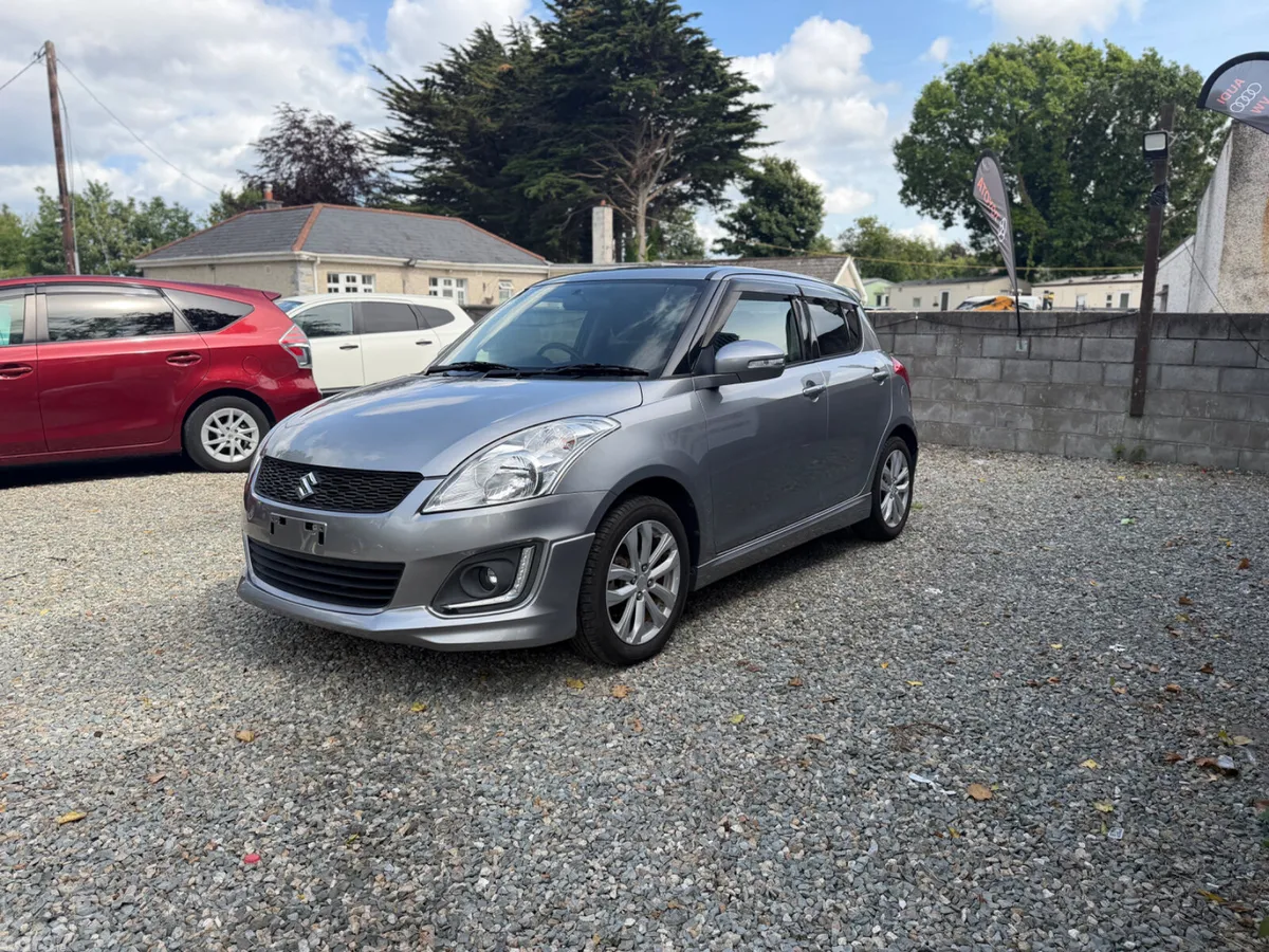 Suzuki Swift Hatchback, Petrol, 2016, Grey