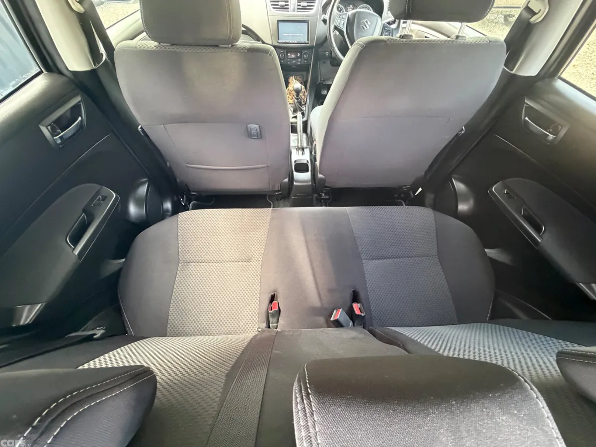 Suzuki Swift Hatchback, Petrol, 2016, Grey