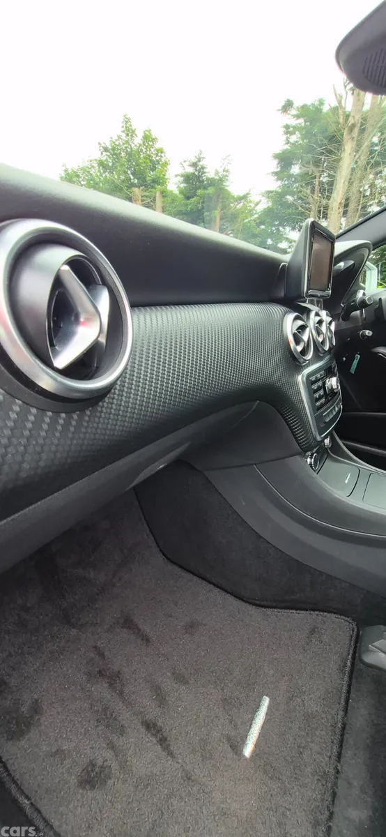 Mercedes-Benz A-Class Hatchback, Petrol, 2013, Silver