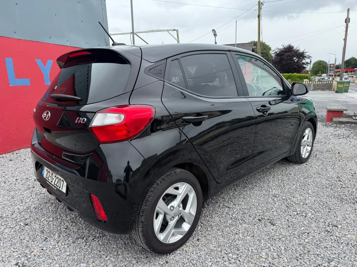Hyundai i10 Hatchback, Petrol, 2021, Black