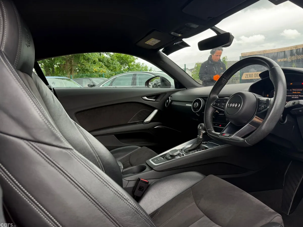 Audi TT Coupe, Diesel, 2018, Red