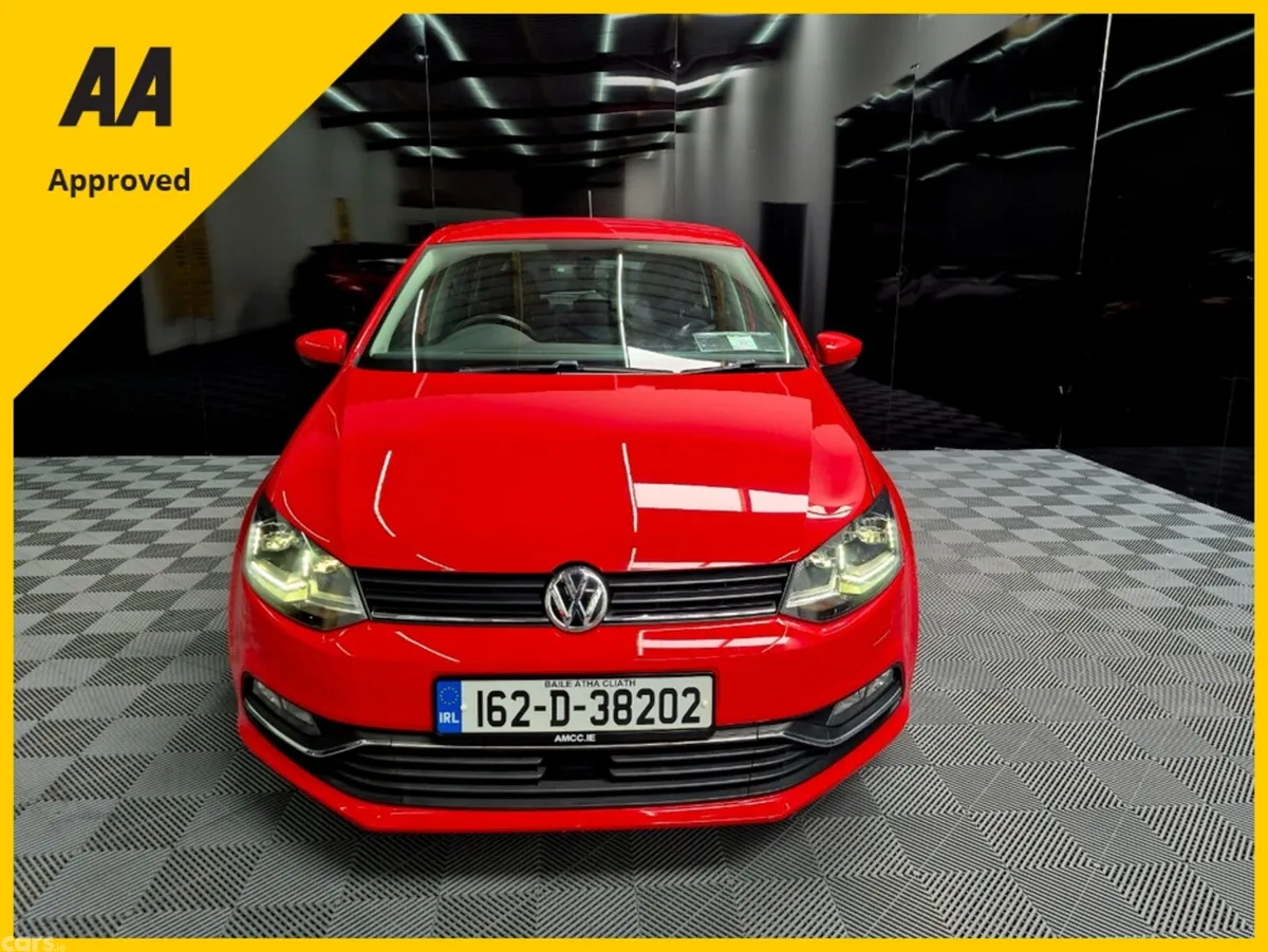 Volkswagen Polo Hatchback, Petrol, 2016, Red