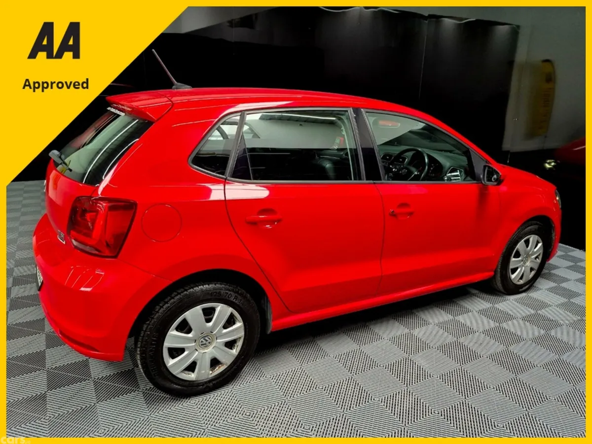 Volkswagen Polo Hatchback, Petrol, 2016, Red
