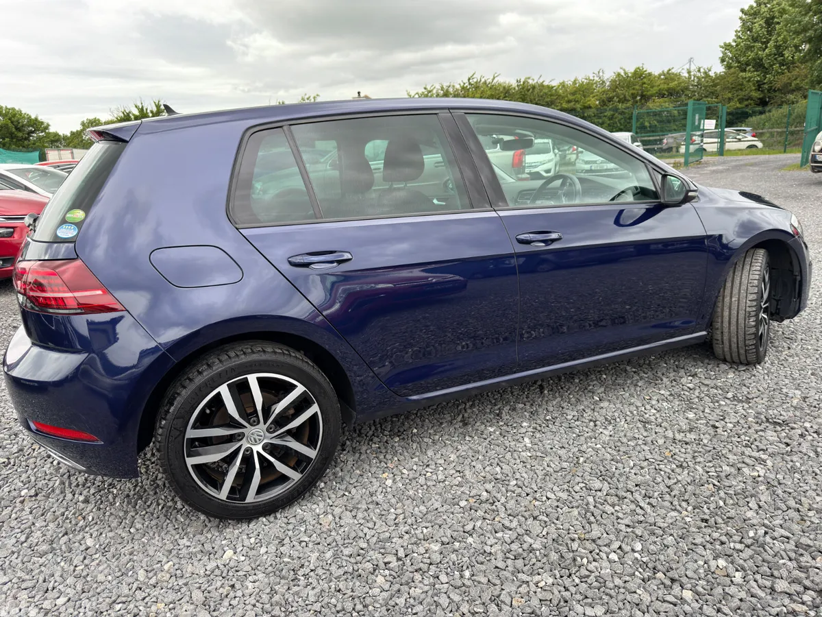 Volkswagen Golf Hatchback, Petrol, 2018, Blue