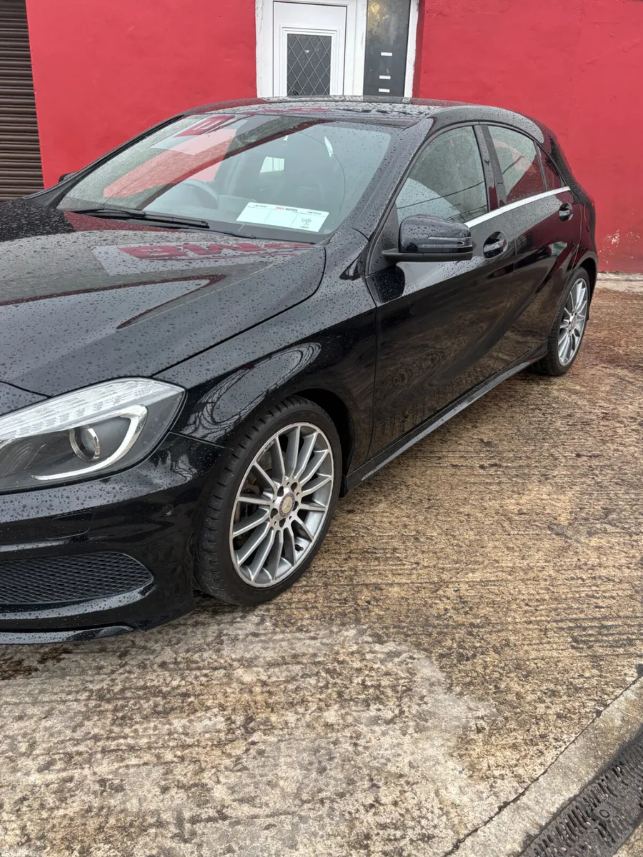 Mercedes-Benz A-Class Hatchback, Petrol, 2015, Black