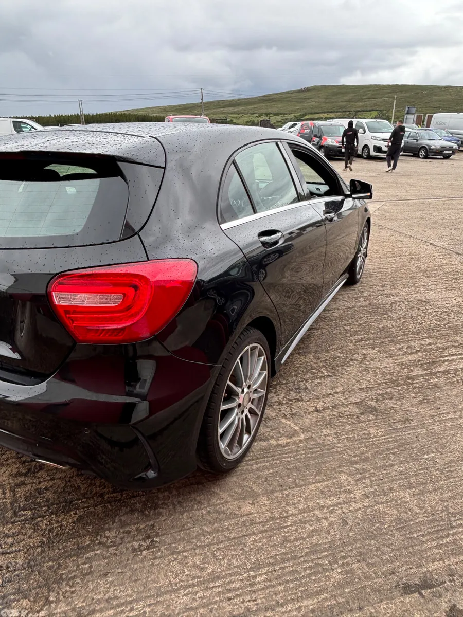Mercedes-Benz A-Class Hatchback, Petrol, 2015, Black