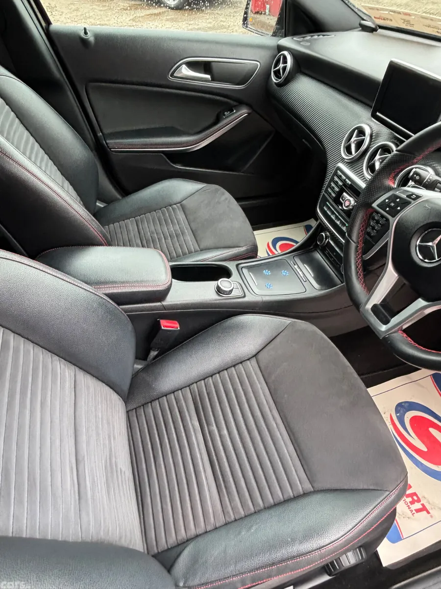 Mercedes-Benz A-Class Hatchback, Petrol, 2015, Black