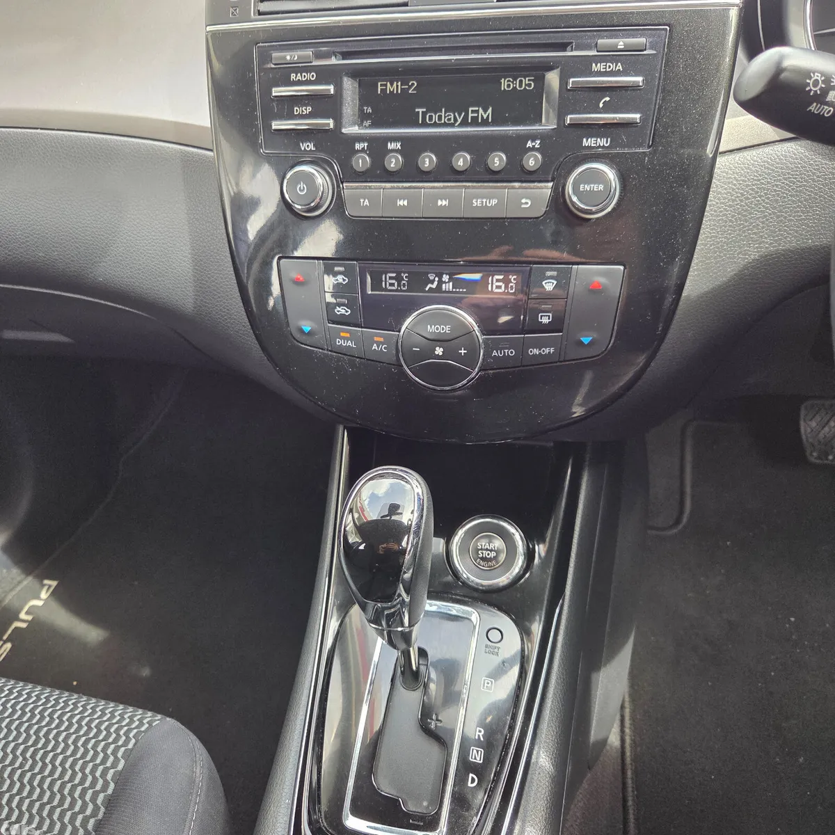 Nissan Pulsar Hatchback, Petrol, 2018, Grey