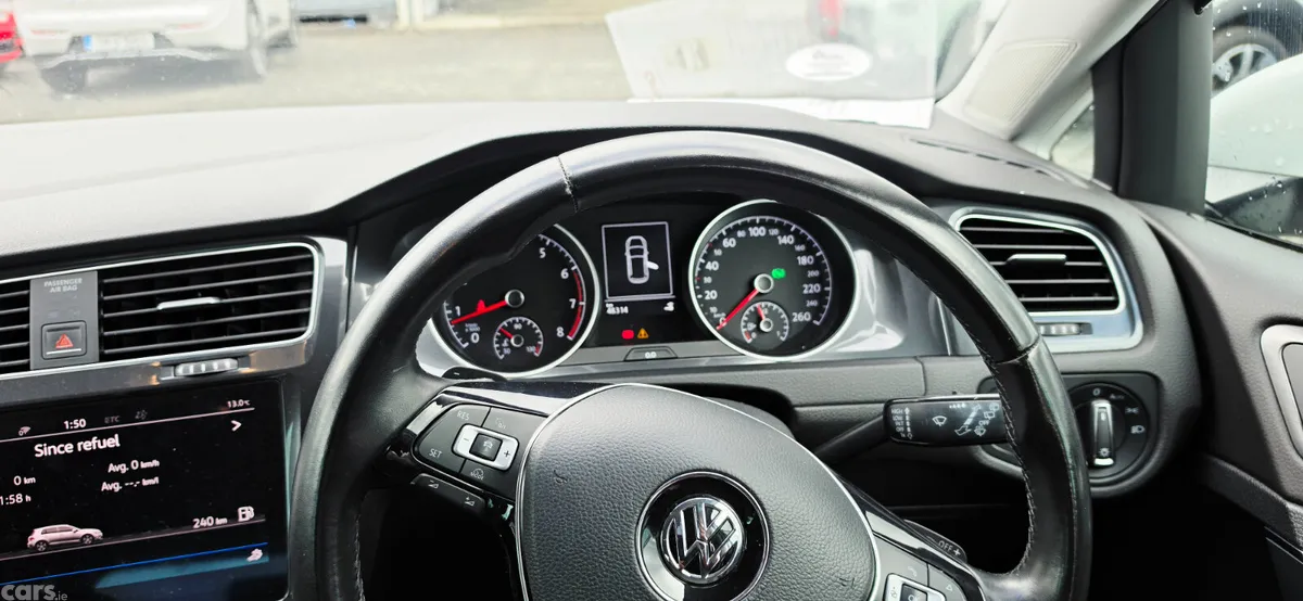 Volkswagen Golf Hatchback, Petrol, 2017, White