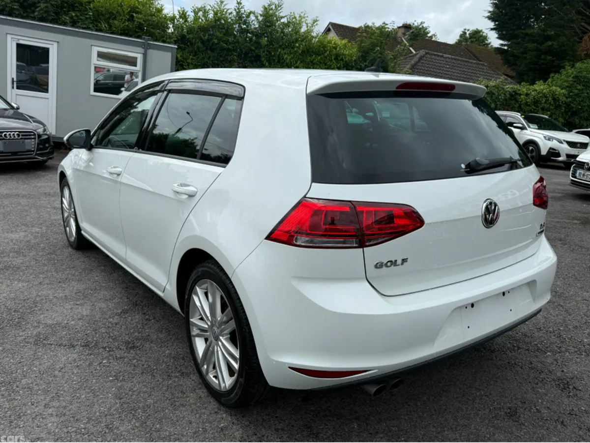 Volkswagen Golf Hatchback, Petrol, 2016, White