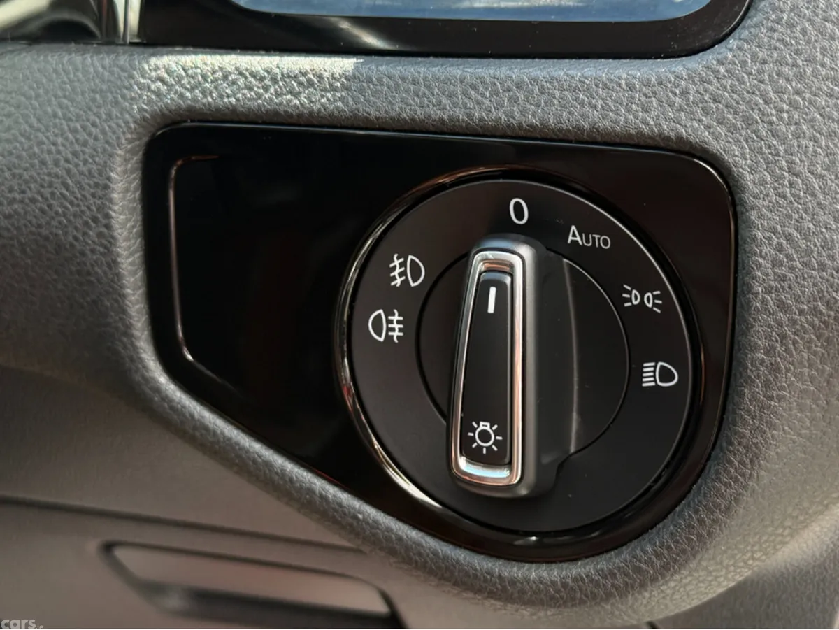 Volkswagen Golf Hatchback, Petrol, 2013, Grey