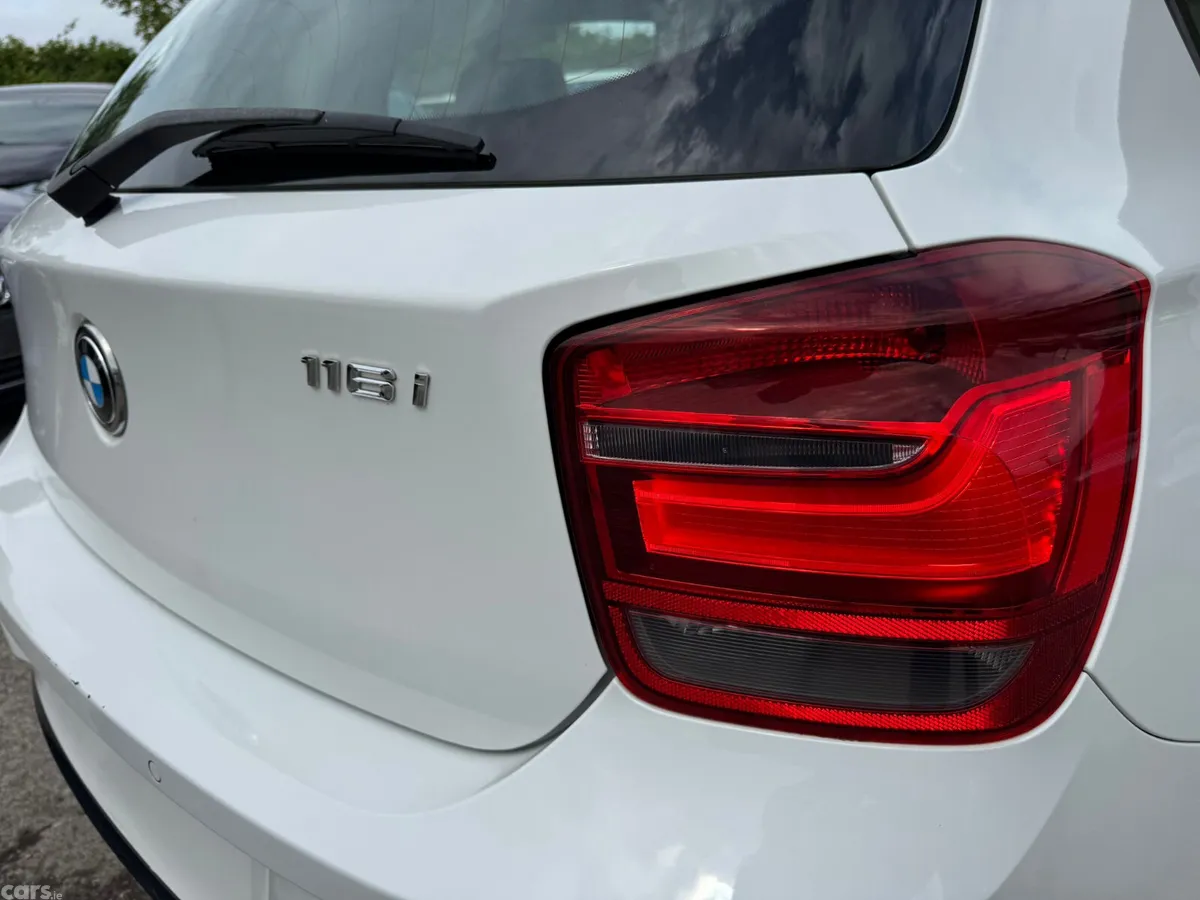 BMW 1-Series Hatchback, Petrol, 2015, White