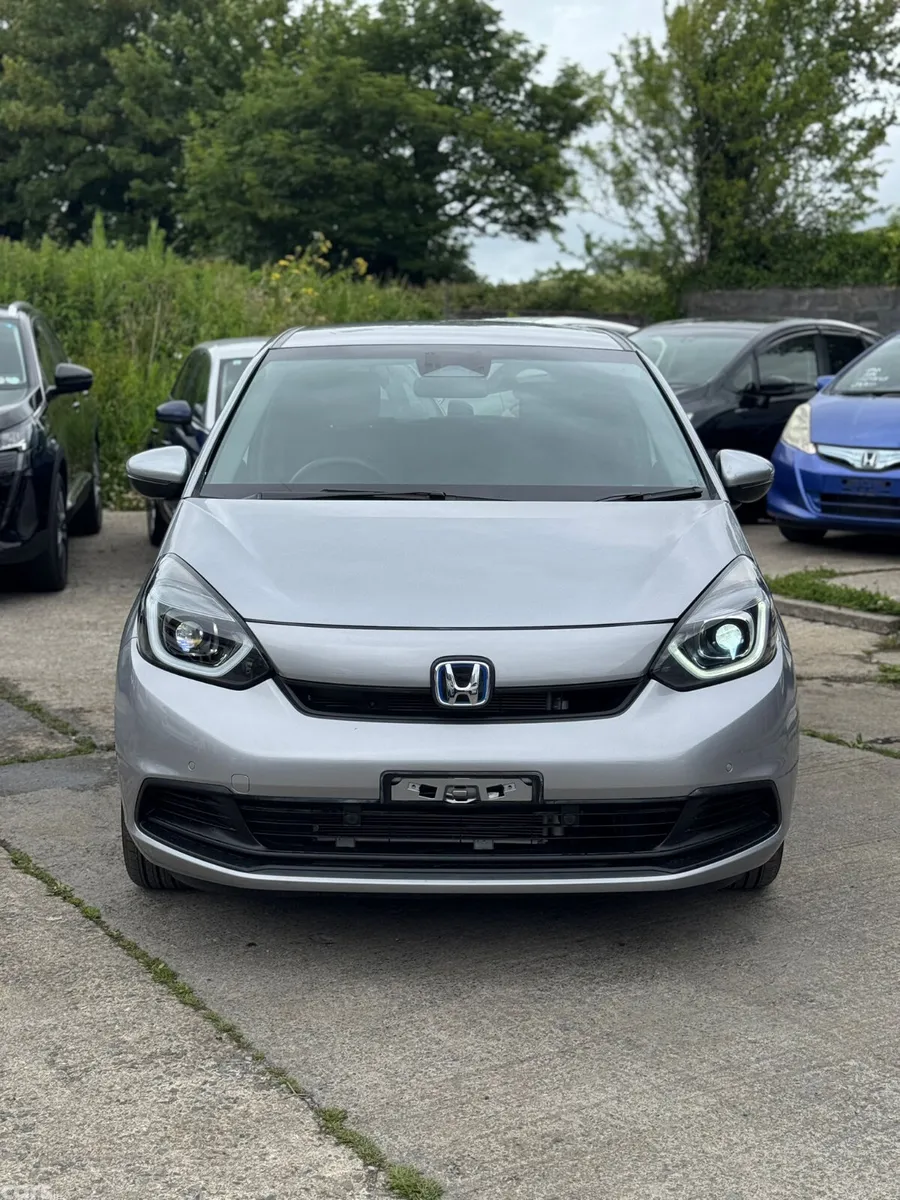 Honda Fit Hatchback, Petrol Hybrid, 2024, Silver