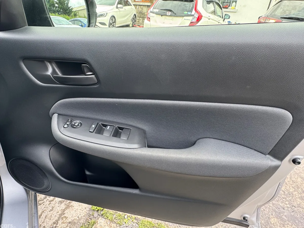 Honda Fit Hatchback, Petrol Hybrid, 2024, Silver