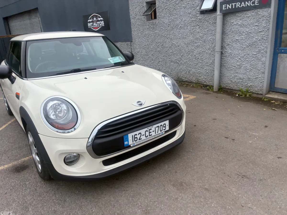 Mini One Hatchback, Diesel, 2016, White