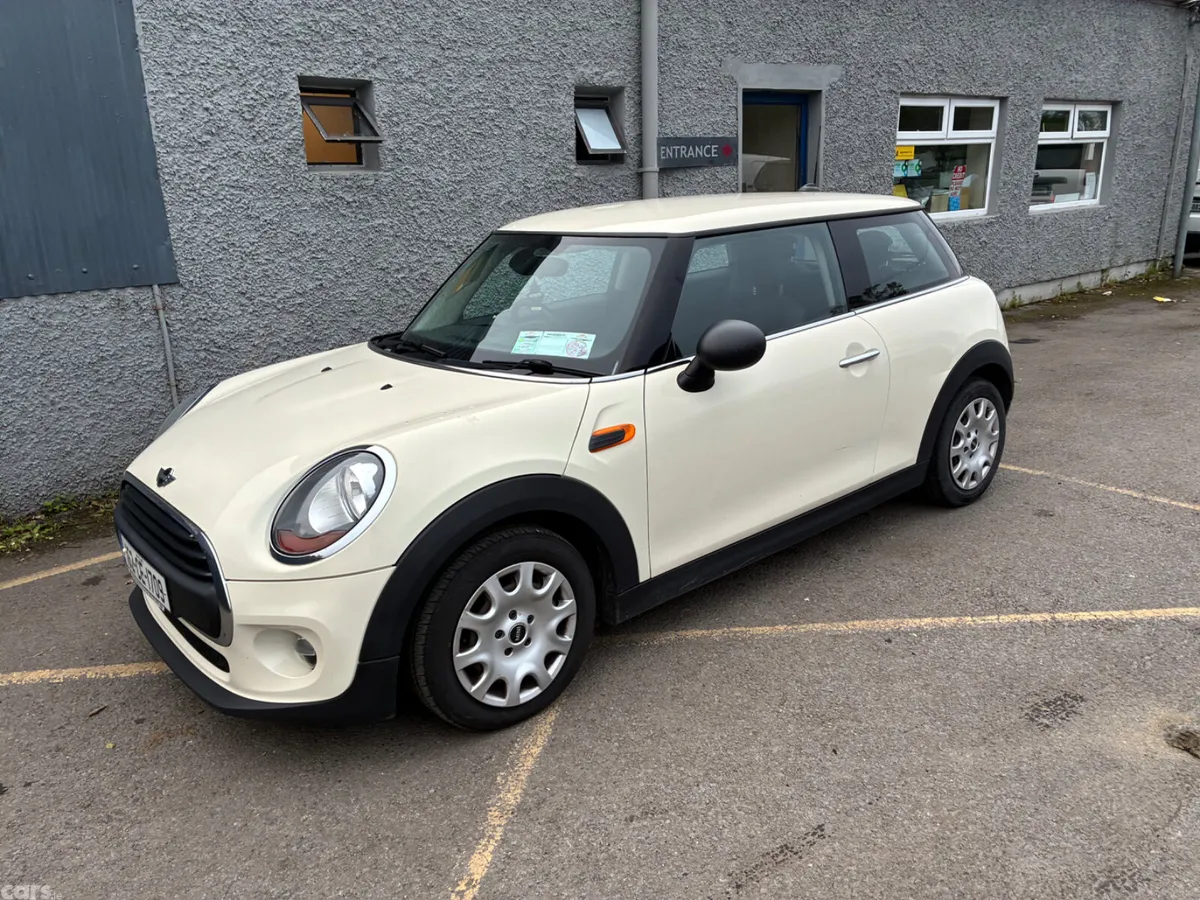 Mini One Hatchback, Diesel, 2016, White