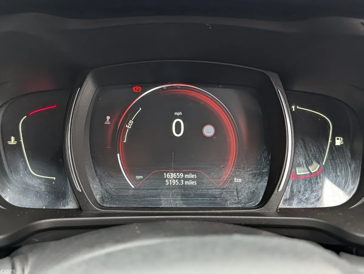 Renault Kadjar SUV, Diesel, 2015, Red