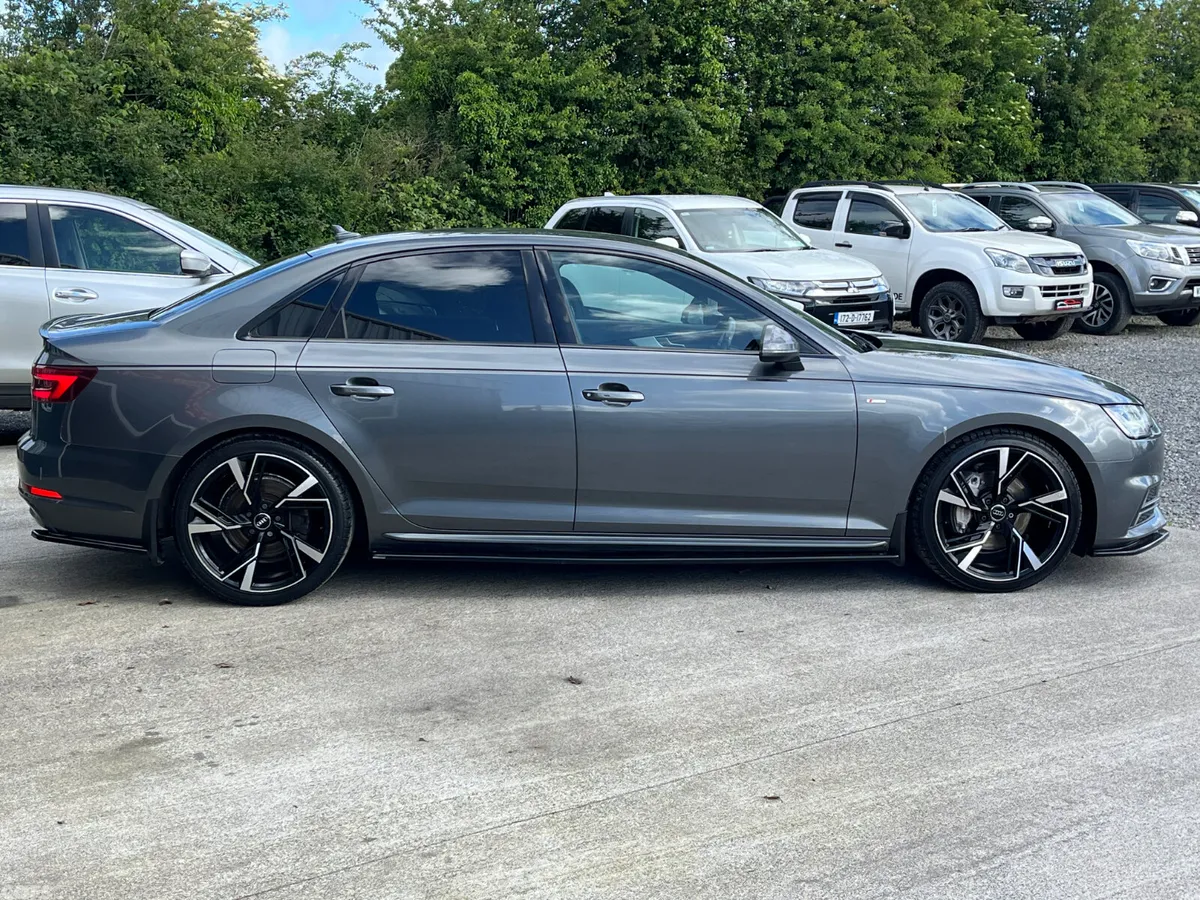 Audi A4 Saloon, Diesel, 2018, Grey