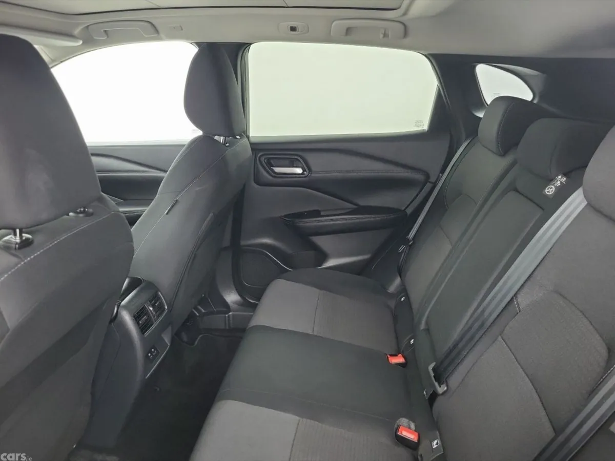 Nissan Qashqai MPV, Petrol, 2024, Grey