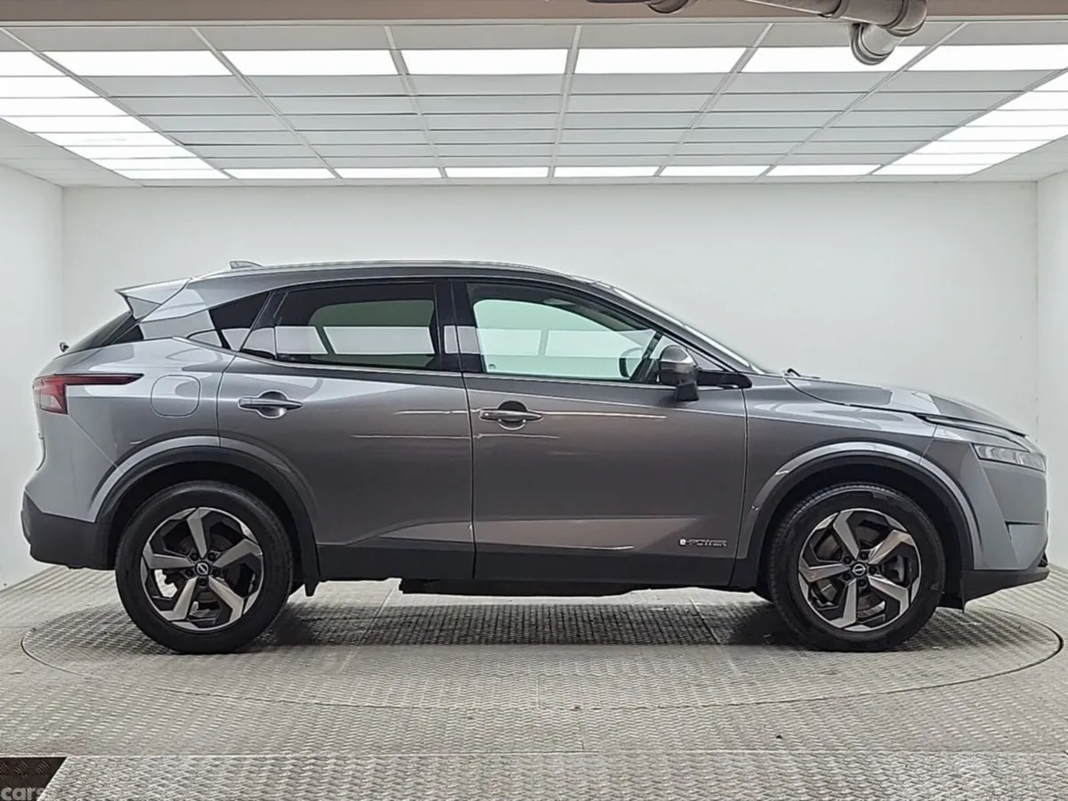 Nissan Qashqai MPV, Petrol, 2024, Grey