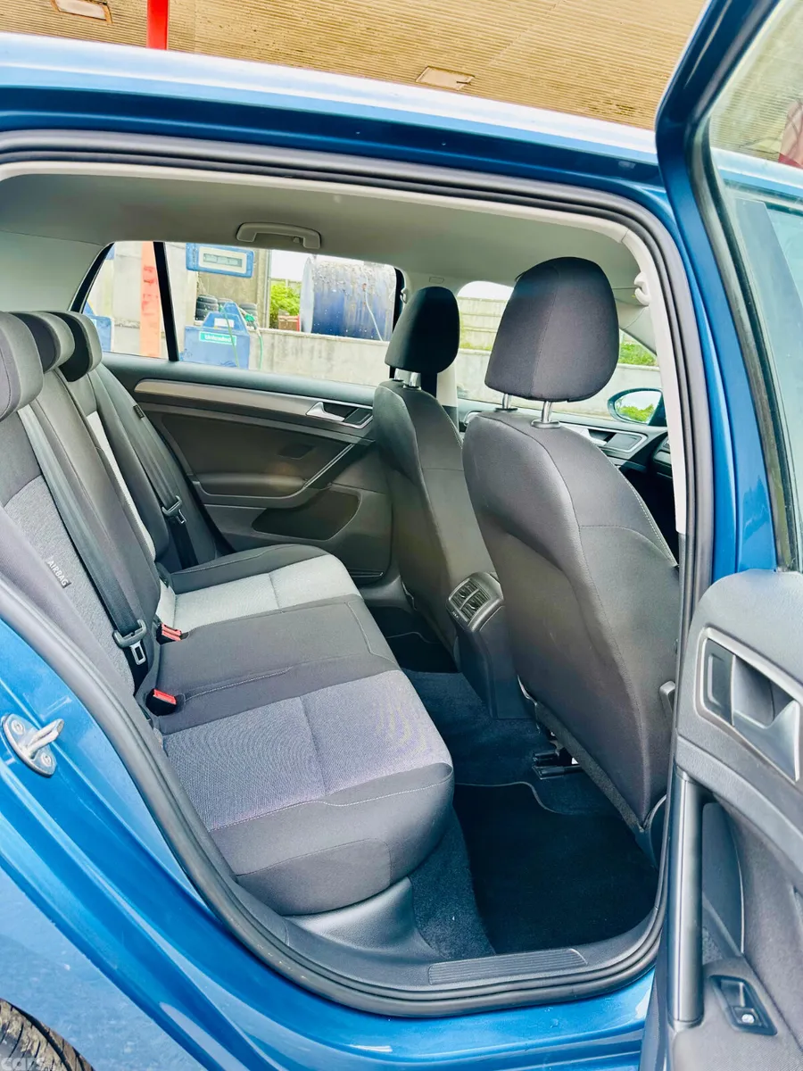 Volkswagen Golf Hatchback, Petrol, 2016, Blue