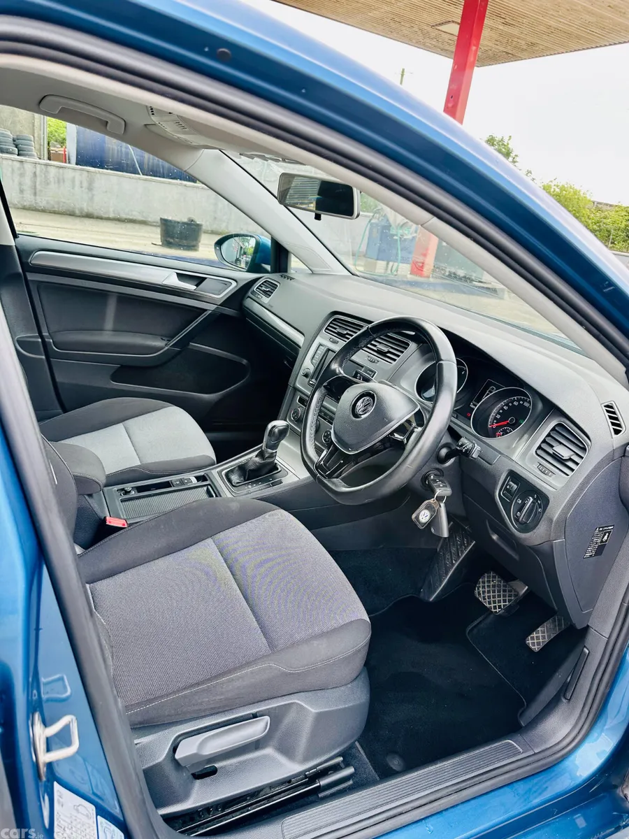 Volkswagen Golf Hatchback, Petrol, 2016, Blue