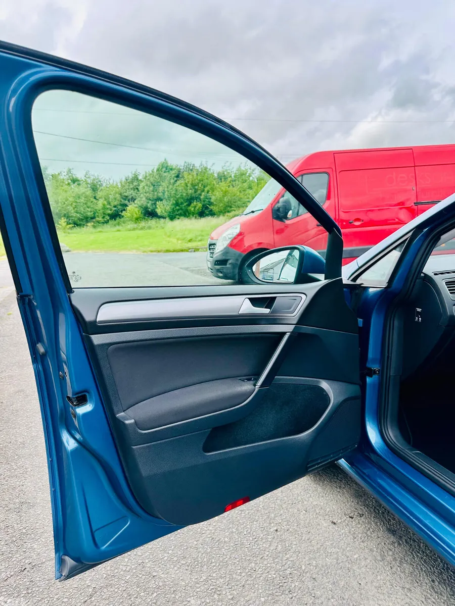 Volkswagen Golf Hatchback, Petrol, 2016, Blue