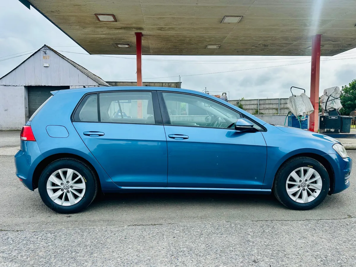 Volkswagen Golf Hatchback, Petrol, 2016, Blue